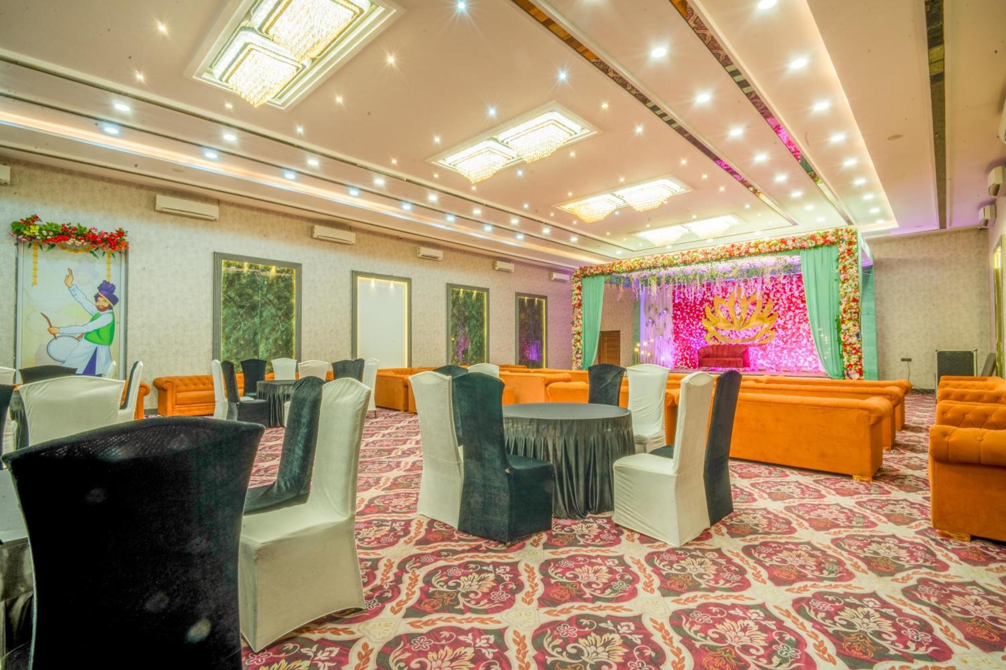 Royal Delight Resort Madina Exterior photo