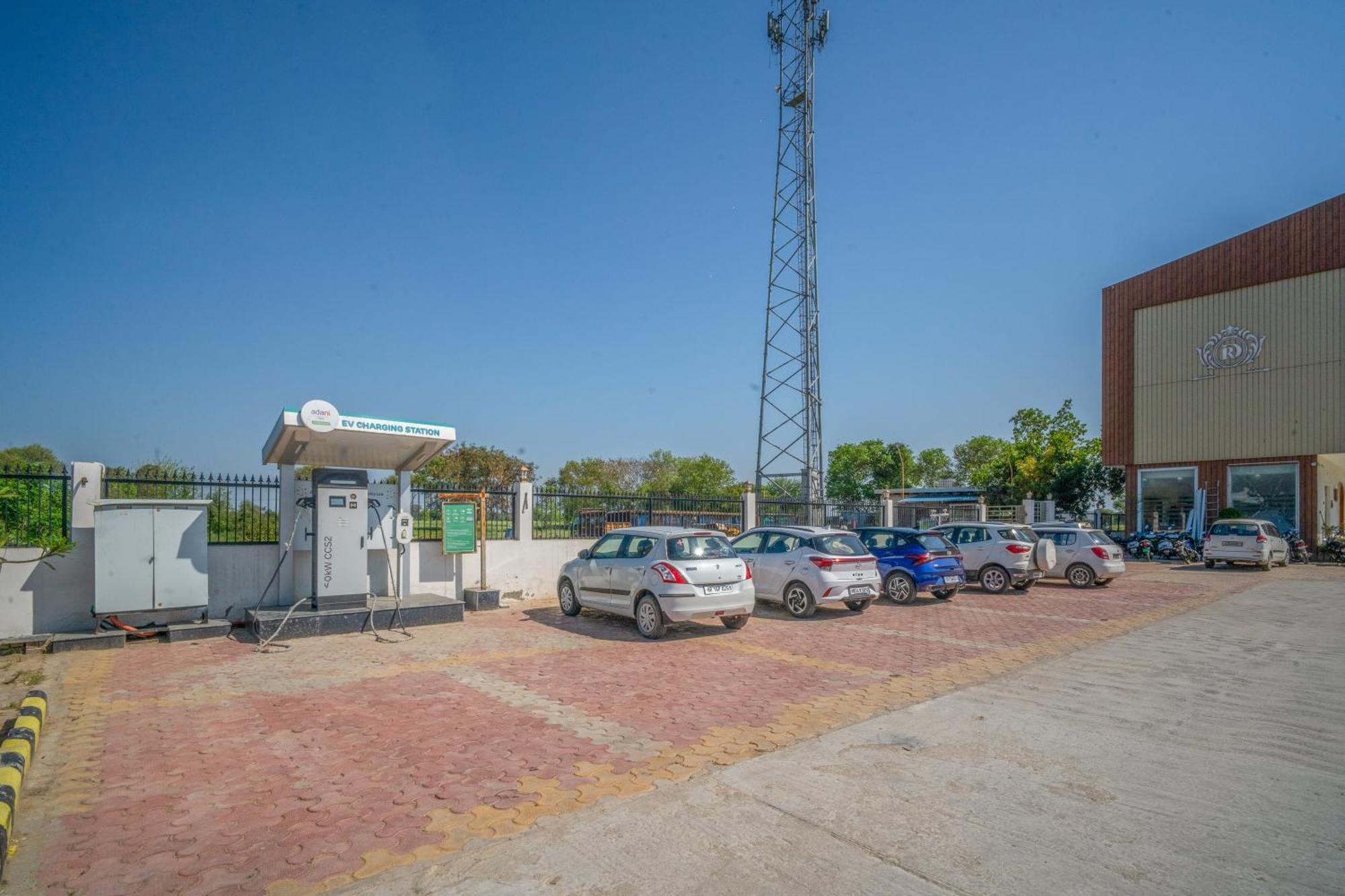 Royal Delight Resort Madina Exterior photo